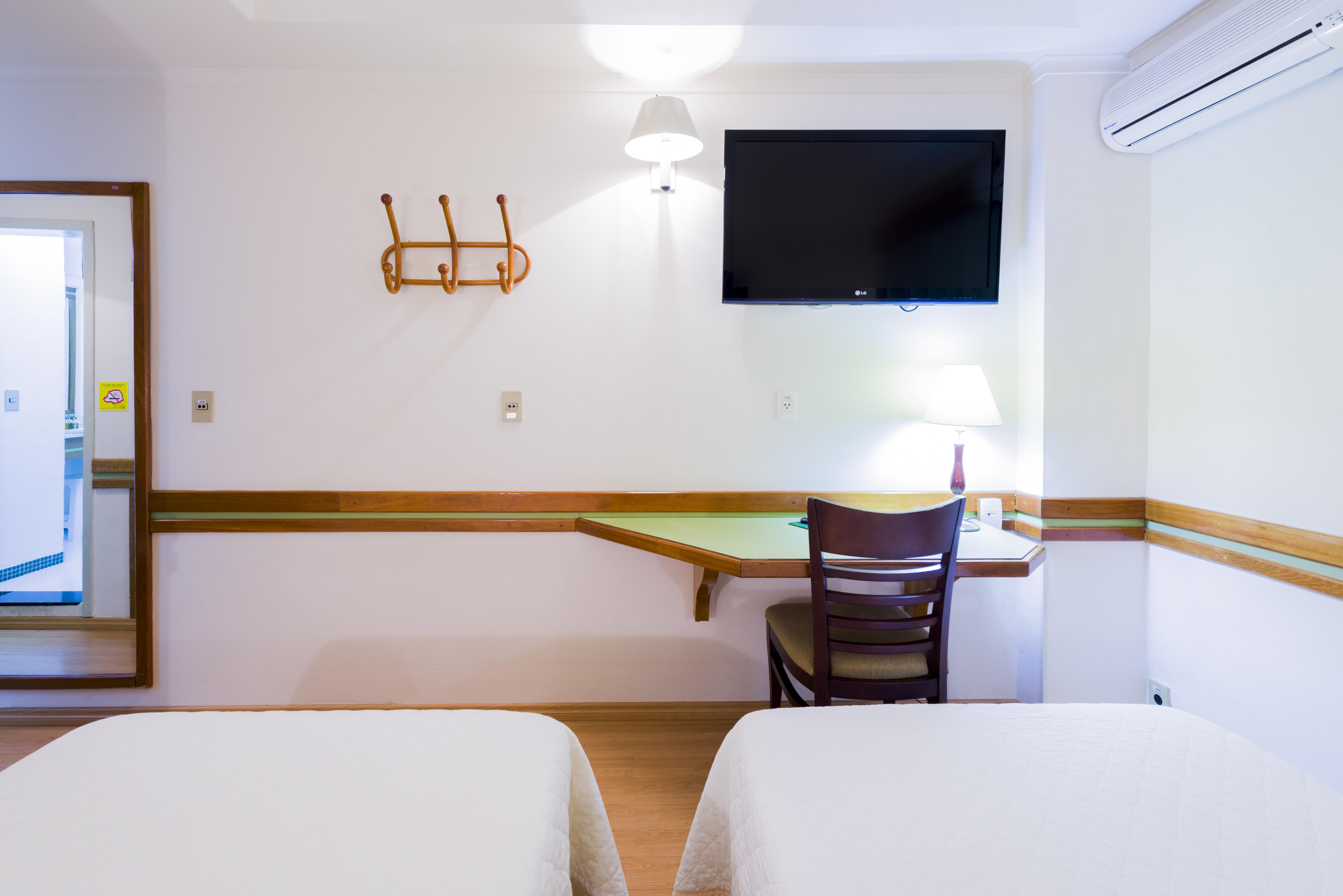 Hotel Bella Italia Фос-ду-Іґуасу Екстер'єр фото